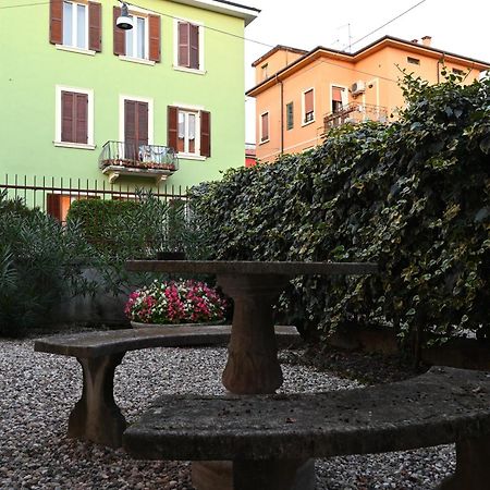 Hotel Dimora Montecchi Verona Exterior foto
