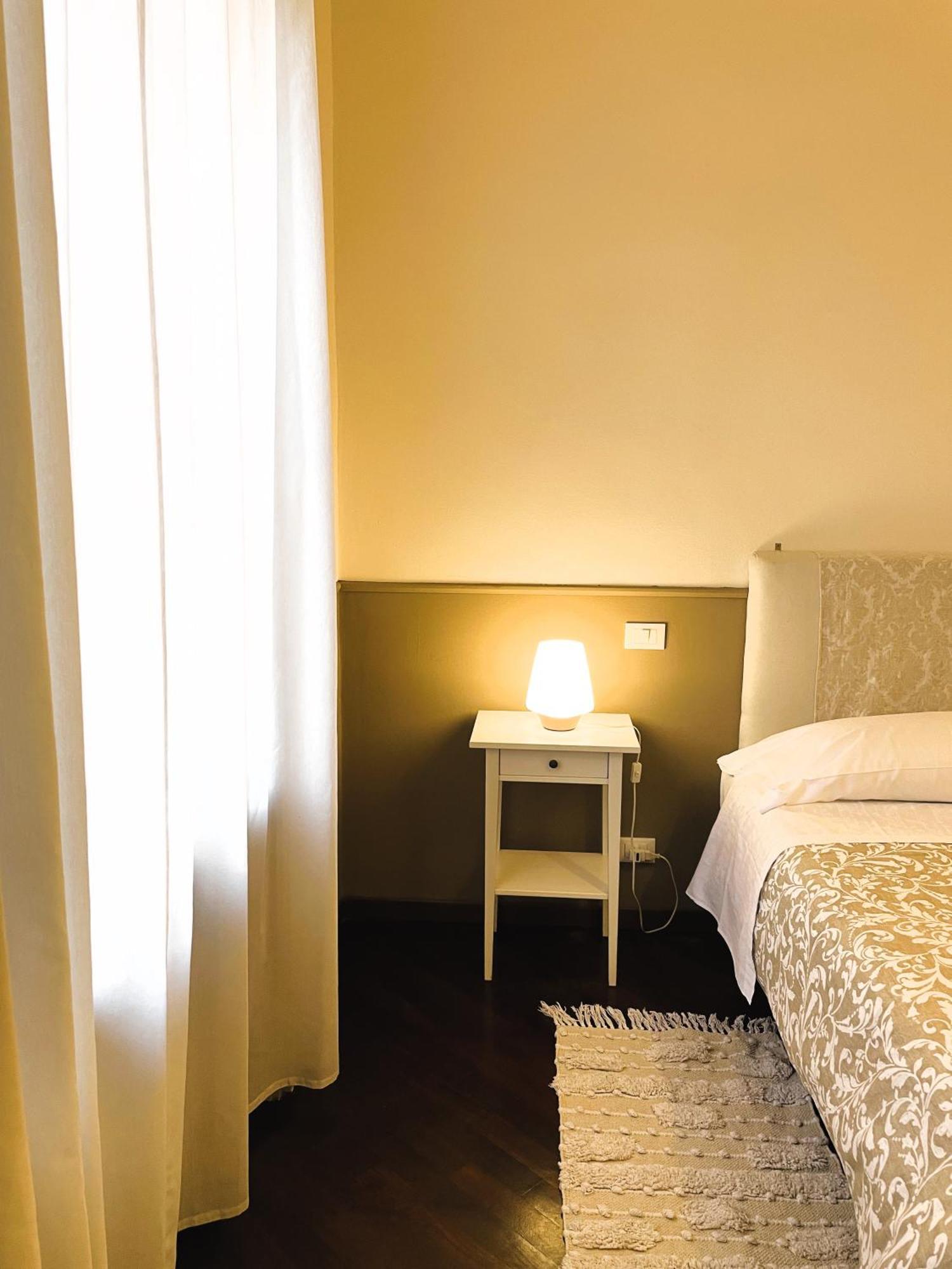 Hotel Dimora Montecchi Verona Exterior foto