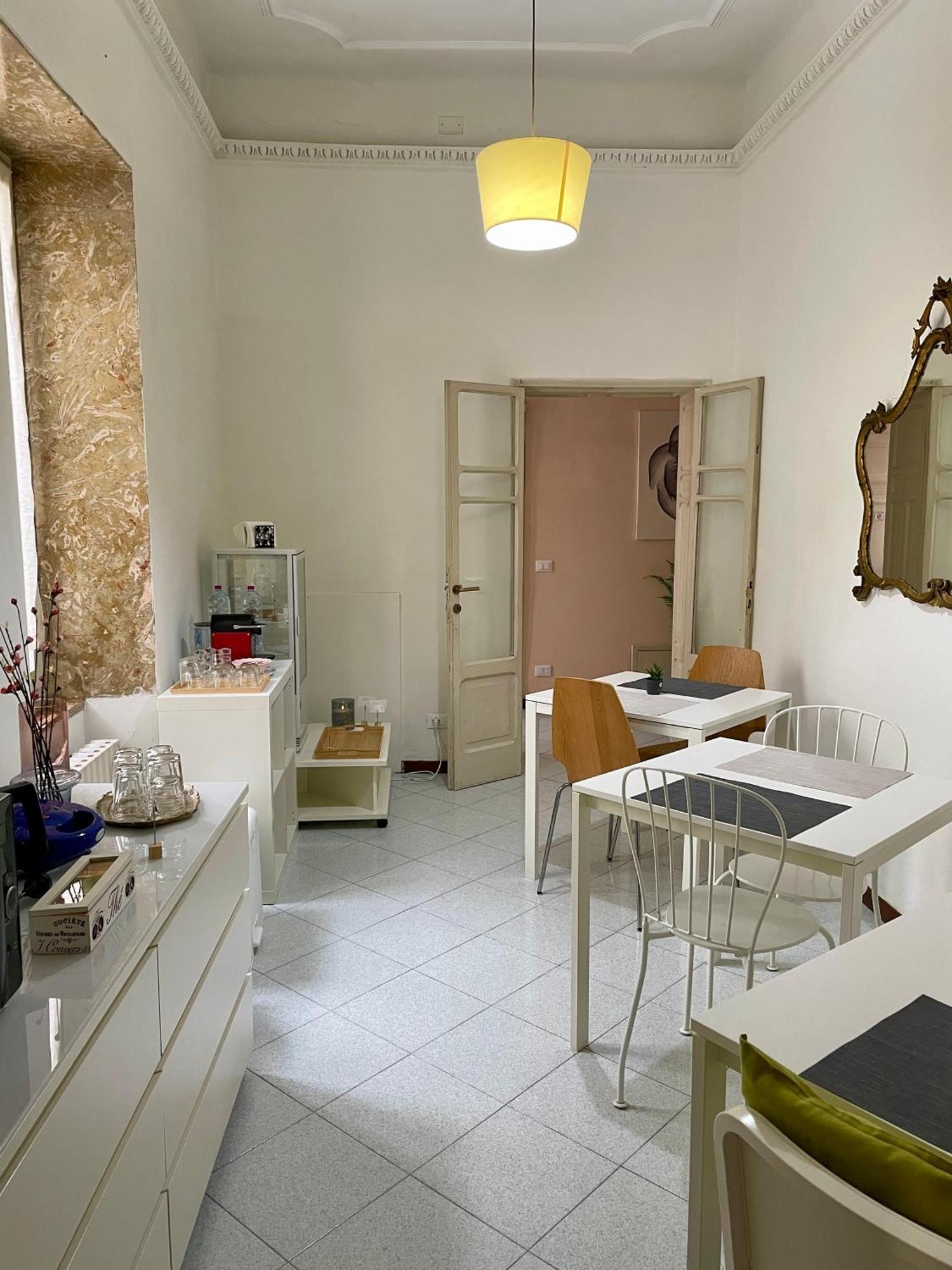 Hotel Dimora Montecchi Verona Exterior foto